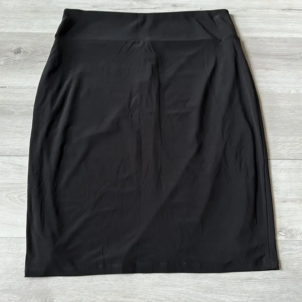 FRANK LYMAN BLACK KNIT SKIRT SZ 18 NWT IN PACKAGING‎